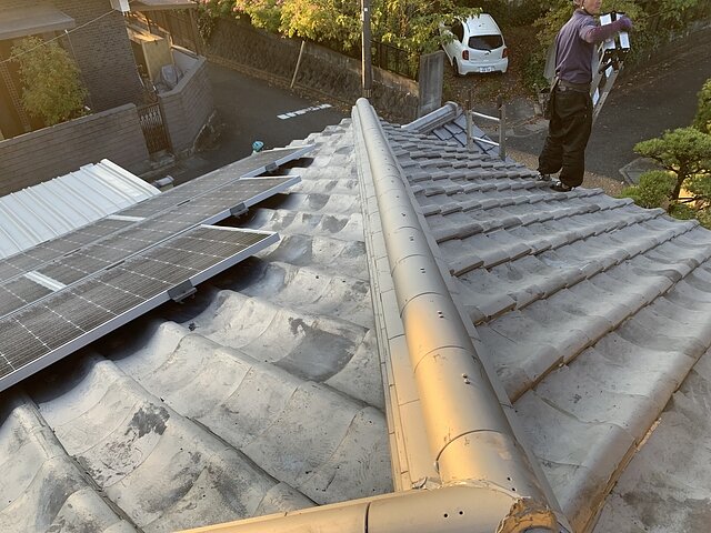 福岡市 城南区 雨漏り修理工事　瓦の種類：いぶし瓦